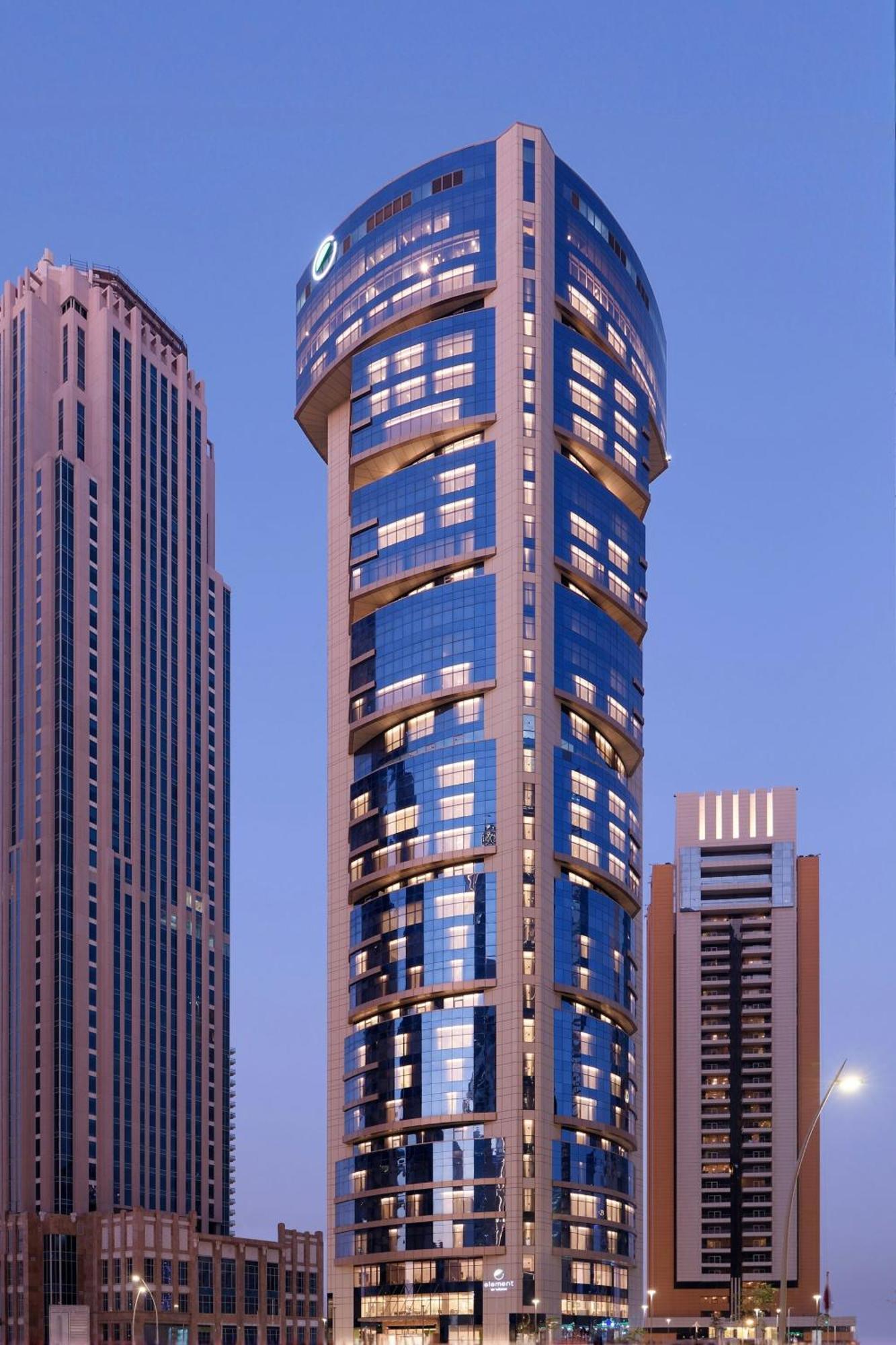 Element By Westin West Bay Doha Hotel Kültér fotó The hotel in 2014